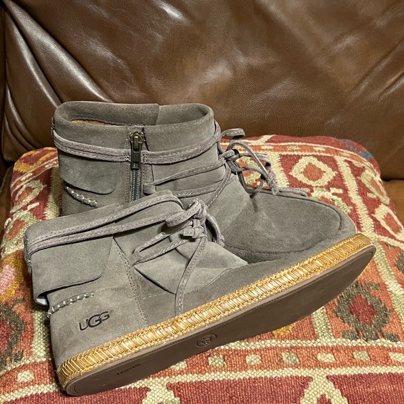 UGG Shoes - UGG Australia womens Sz 9.5 Reid Moc Shoe in Slate